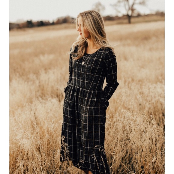 Roolee Dresses & Skirts - Black Midi dress